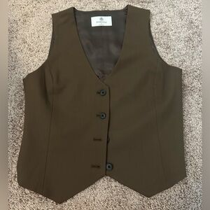 Aritzia Babaton vest